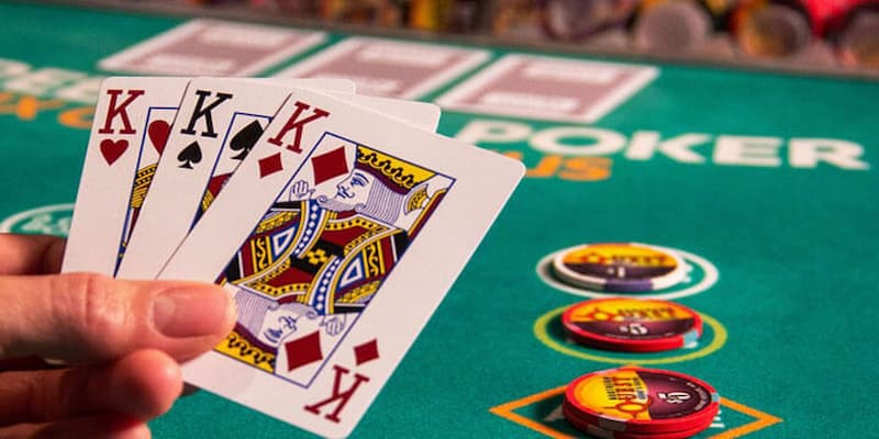 Luật chơi game bài ba cây chi tiết cho người mới
