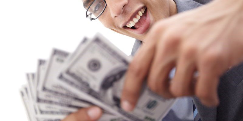 Điềm Báo Tiền Bạc Trong Những Giấc Mơ Kỳ Lạ